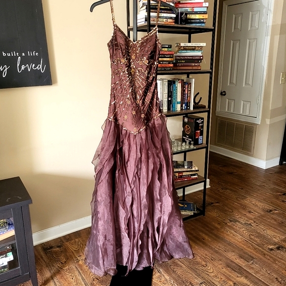 Sue Wong Dresses & Skirts - Sue Wong Nocturne Silk Fairy Beaded Gown Size 8